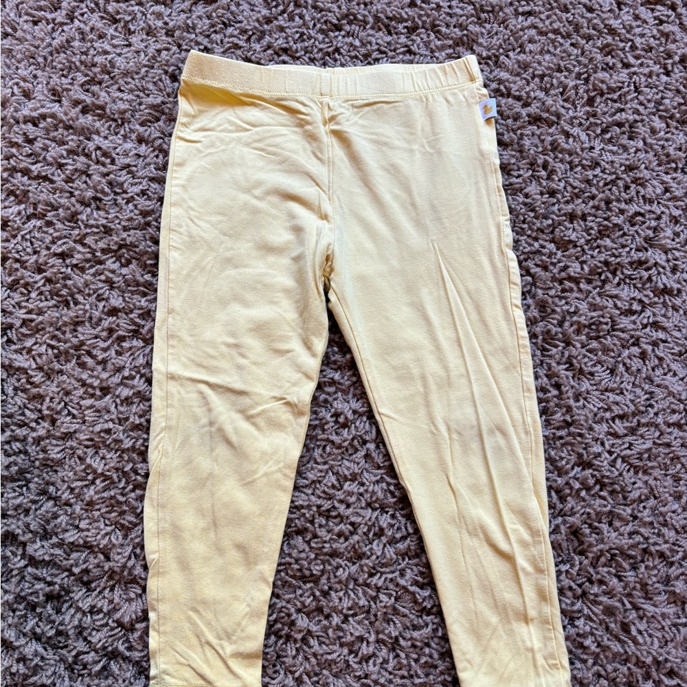 Posh Peanut Cream Leggings